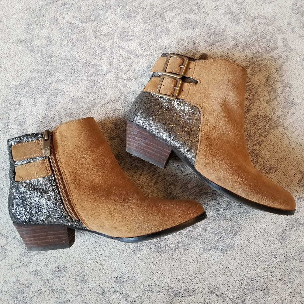 Vince Camuto camel suede booties matte sequins
